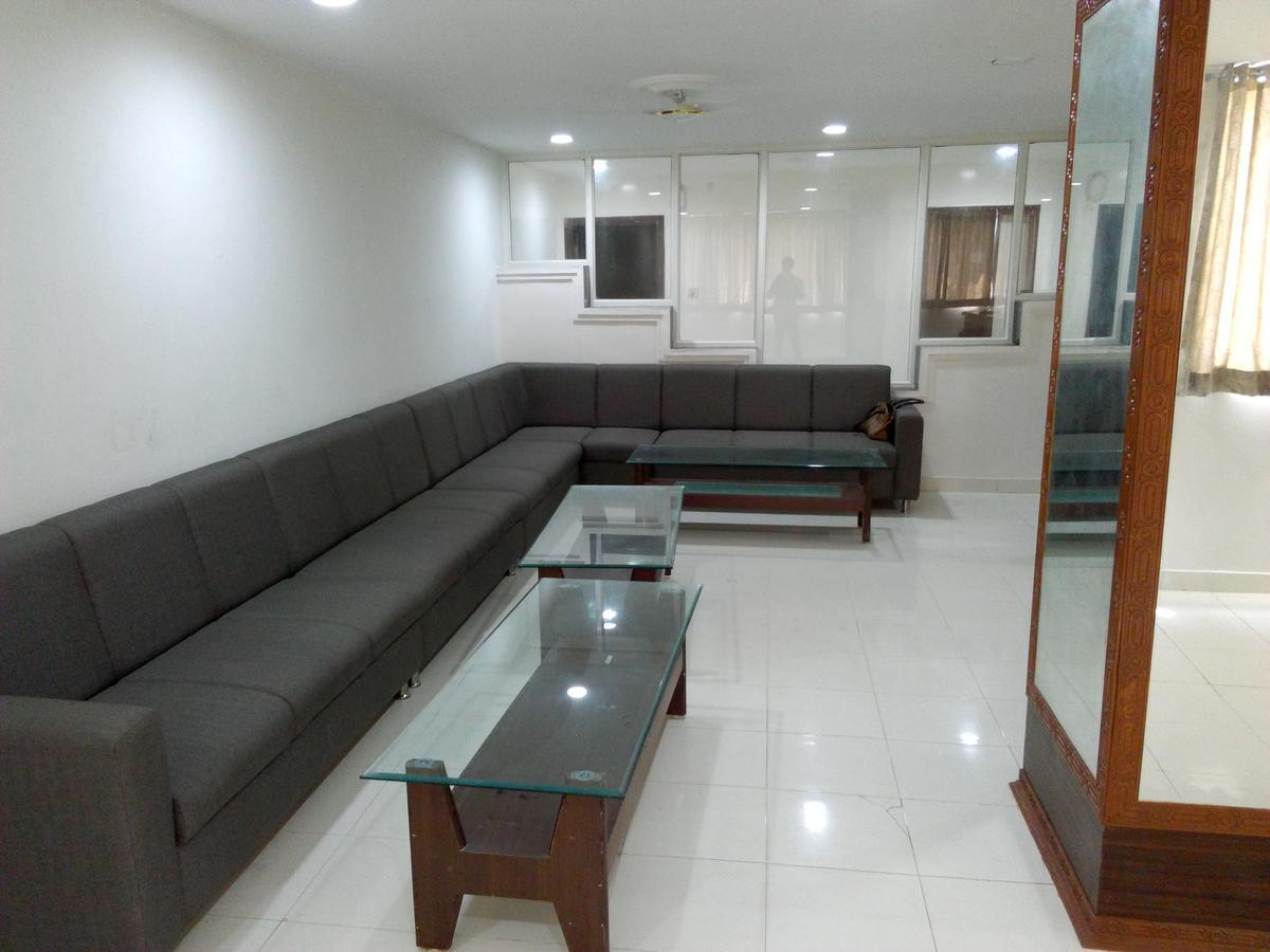 Sahasra Residency Hotel Hyderabad Exterior foto