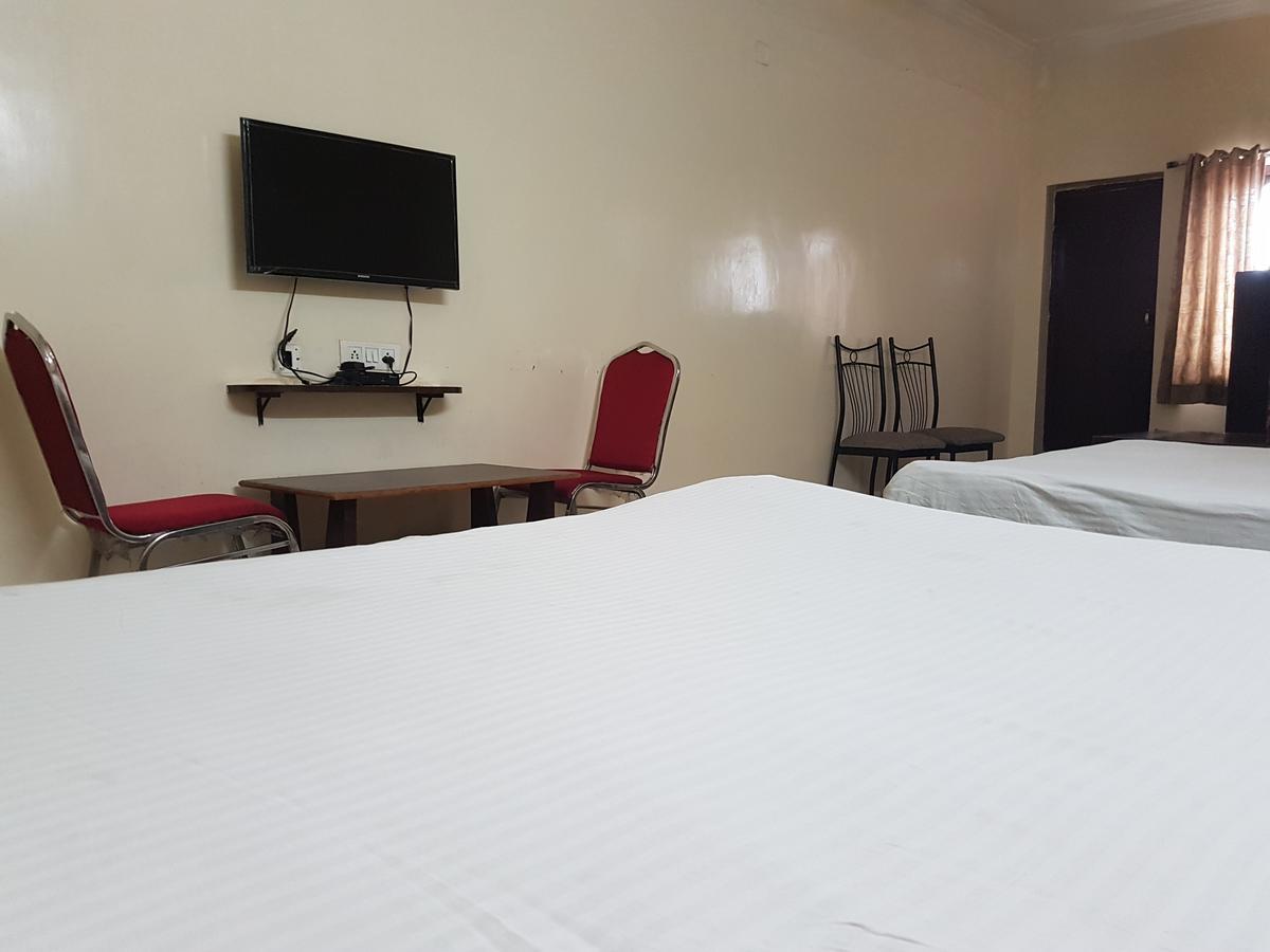 Sahasra Residency Hotel Hyderabad Exterior foto